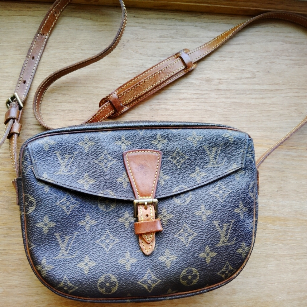 Louis Vuitton Juene Fille Crossbody Bag - Picture 2 of 11